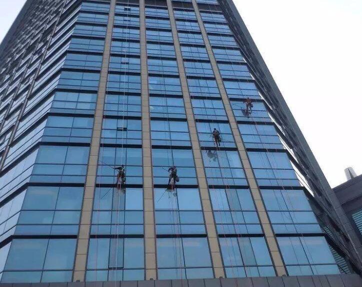 �߿�Ļ����ϴ